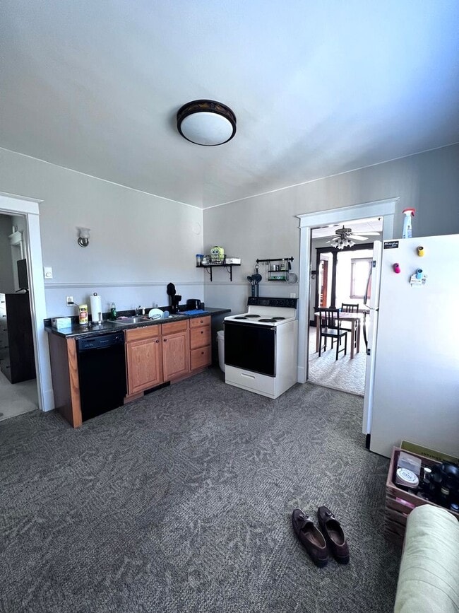 17 E 6th St in Duluth, MN - Building Photo - Building Photo