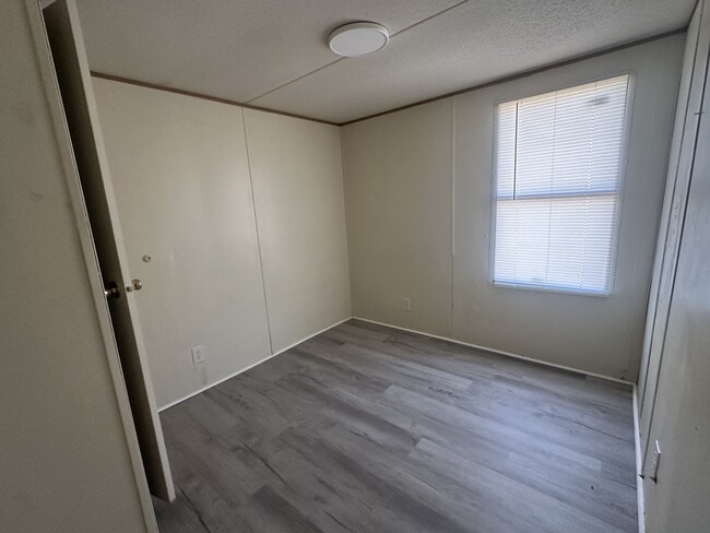 7410 Olin Rd in Pfafftown, NC - Building Photo - Building Photo