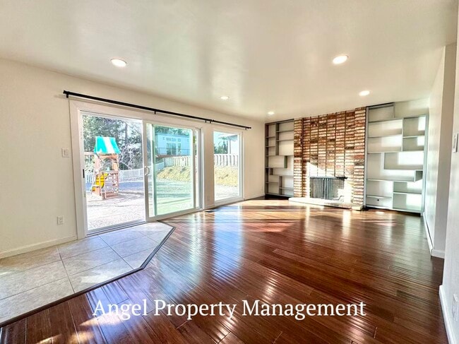 5804 Shadow Ridge Dr in Castro Valley, CA - Building Photo - Building Photo