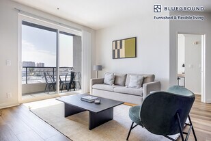 13603 Marina Pointe Dr, Unit FL5-ID1329 in Marina Del Rey, CA - Building Photo