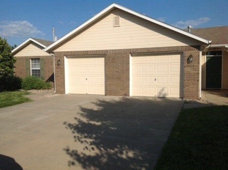 2902 Russel Ct in Manhattan, KS - Building Photo - Building Photo