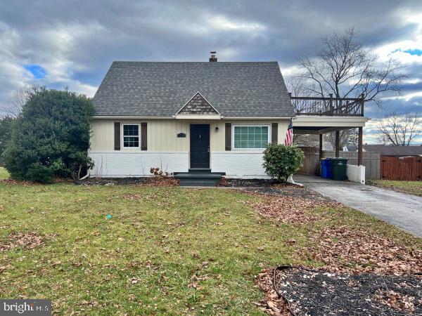 1746 Argyle Dr in York, PA - Building Photo