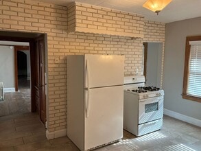 2445 N 50th St in Milwaukee, WI - Building Photo - Building Photo