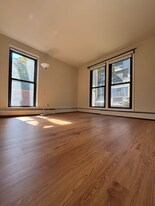 10 Juniper St, Unit 35 in Brookline, MA - Building Photo