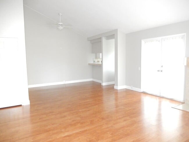 17456 Fairlie Rd in San Diego, CA - Building Photo - Building Photo