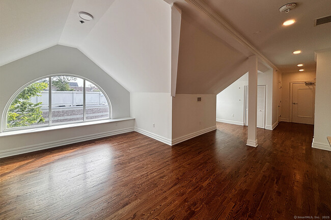 property at 1125 Post Rd