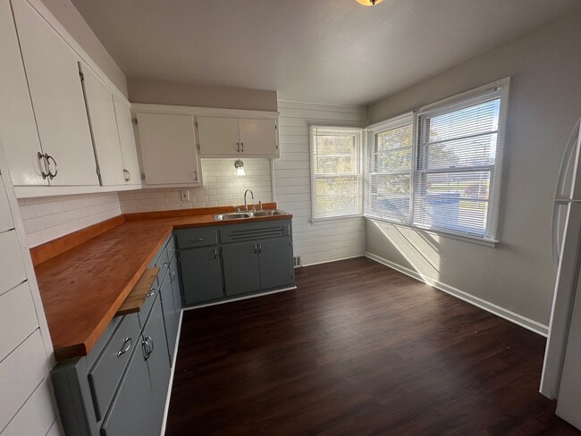 property at 24 N 60th St