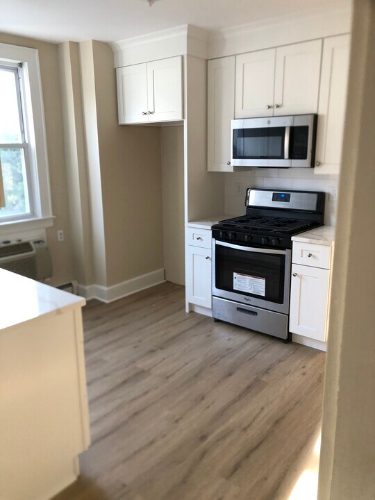 28 2nd St, Unit 1 in Clifton, NJ - Foto de edificio