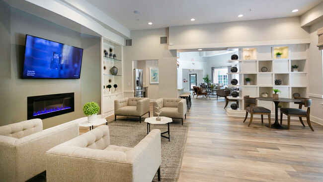 Uptown Village in Gainesville, FL - Building Photo - Interior Photo