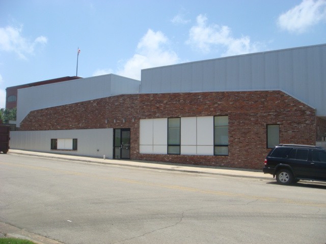 217 East St in Jonesboro, AR - Building Photo