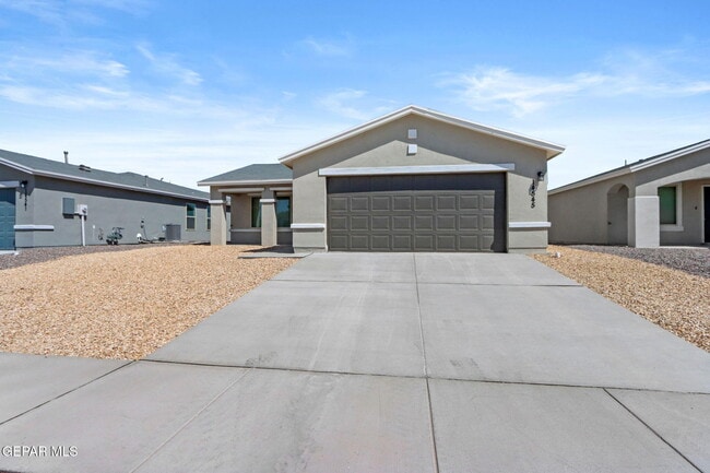 14545 Faxon Yucca in Horizon City, TX - Building Photo - Building Photo