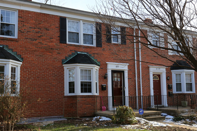 6111 Parkway Dr in Baltimore, MD - Building Photo - Building Photo