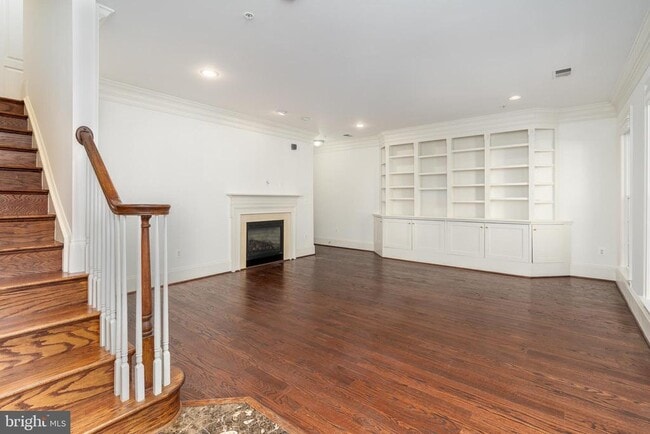 720 Carpenter Rd in Alexandria, VA - Building Photo - Building Photo