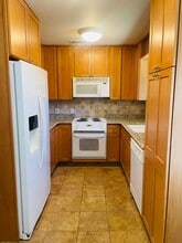 1323 62nd St in Sacramento, CA - Building Photo - Building Photo