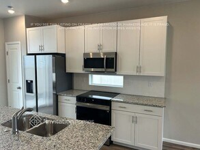 9365 Twin Sisters Dr in Colorado Springs, CO - Building Photo - Building Photo