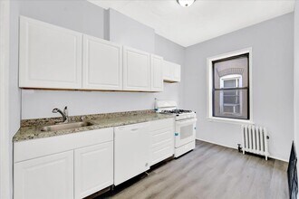 2988 John F. Kennedy Blvd in Jersey City, NJ - Building Photo - Building Photo