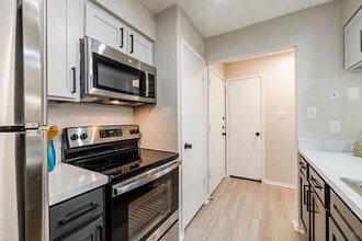 Wimbledon in Lewisville, TX - Building Photo - Building Photo