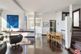 8580 Hillside Ave in Los Angeles, CA - Building Photo - Building Photo