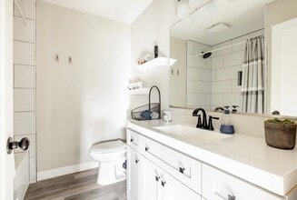 1262 Via Pavion in Santa Maria, CA - Building Photo - Building Photo