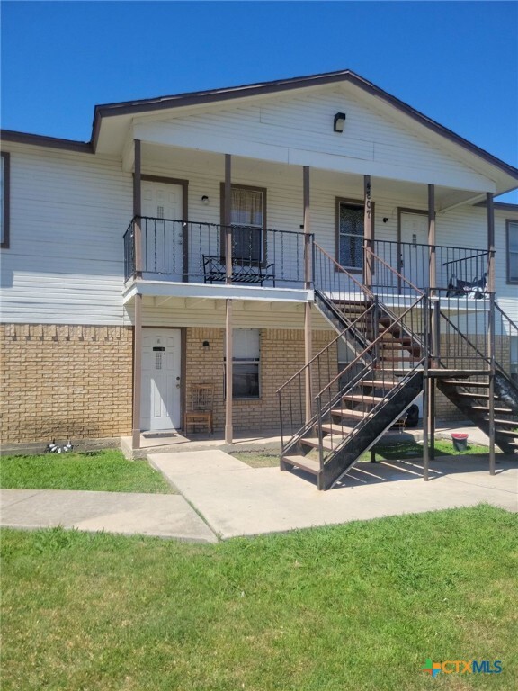 property at 4807 Rainbow Cir