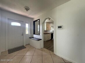 397 Oslo Dr in Deltona, FL - Building Photo - Building Photo