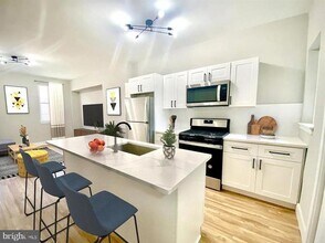 2408 Cecil B. Moore Ave in Philadelphia, PA - Building Photo - Building Photo