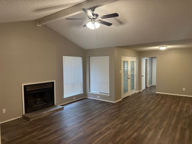 property at 810 Faircreek Ln