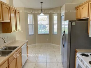 757 Cleaves St SE in Palm Bay, FL - Foto de edificio - Building Photo