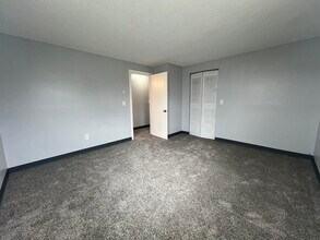 280 Dover St in Fall River, MA - Building Photo - Building Photo