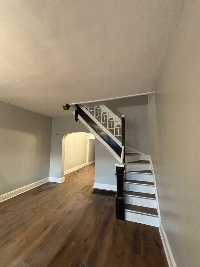 2023 N Fulton Ave in Baltimore, MD - Building Photo - Building Photo