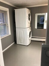 1718 E Avenue B in Bismarck, ND - Building Photo - Building Photo