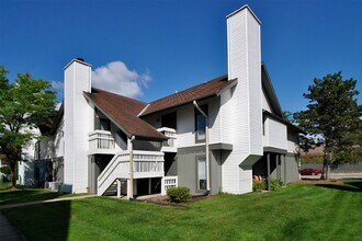 Alcove Troy LLC in Troy, MI - Building Photo - Building Photo