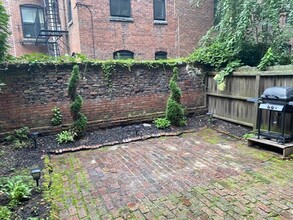46 Pinckney St in Boston, MA - Building Photo - Building Photo