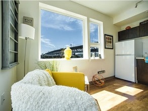 Portage Bay Flats - Affordable Studio Apar in Seattle, WA - Building Photo - Interior Photo