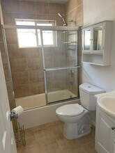5448 S Foresthill St in Littleton, CO - Building Photo - Building Photo