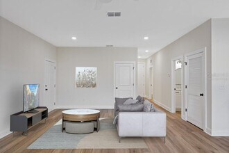 4206 N Manhattan Ave in Tampa, FL - Building Photo - Building Photo