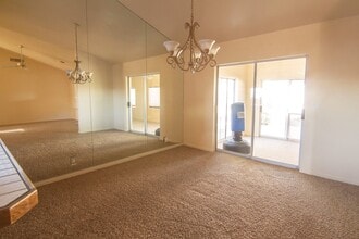 990 Acoma Blvd S in Lake Havasu City, AZ - Building Photo - Building Photo