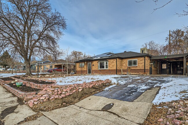 9300 Ellen Ct in Thornton, CO - Building Photo - Building Photo