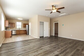5143 W Albeniz Pl in Phoenix, AZ - Building Photo - Building Photo