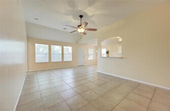 19815 Byron Meadows Dr in Katy, TX - Building Photo - Building Photo