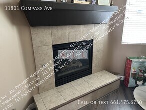 11801 Compass Ave in Bakersfield, CA - Building Photo - Building Photo