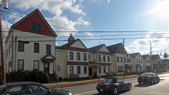 319-341 N Colony Rd in Wallingford, CT - Building Photo