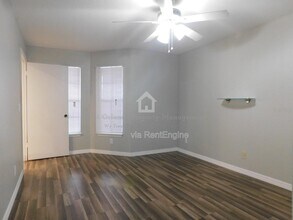 1077 S Hiawassee Rd in Orlando, FL - Building Photo - Building Photo