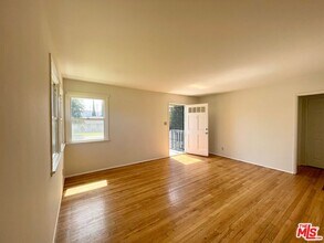 5954 W 85th Pl in Los Angeles, CA - Building Photo - Building Photo