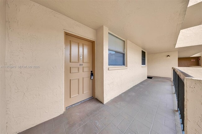 3801 Environ Blvd in Lauderhill, FL - Building Photo - Building Photo