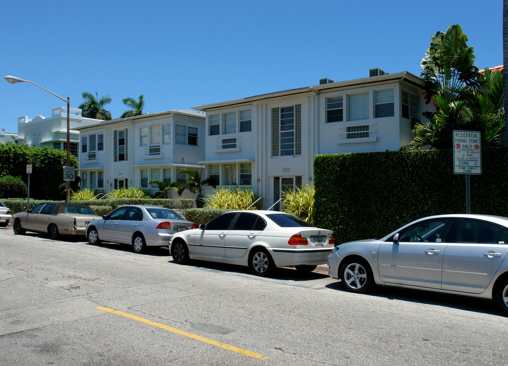 Sabrina Apartments in Miami Beach, FL - Foto de edificio