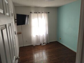 2805 Murro St in Spring Lake, NC - Building Photo - Building Photo