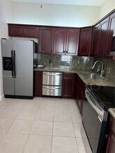 5283 Europa Dr in Boynton Beach, FL - Building Photo - Building Photo