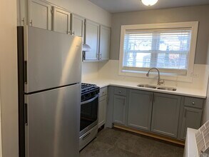 7427 N Winchester Ave in Chicago, IL - Building Photo - Building Photo