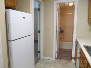 42 Olcott Ln in Charlestown, NH - Building Photo - Building Photo
